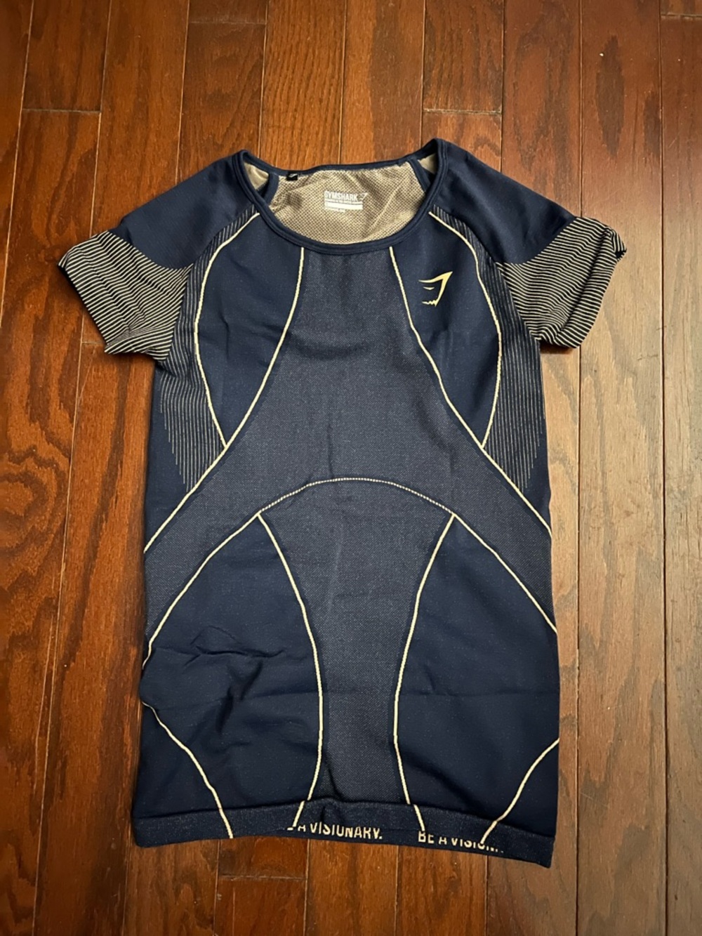 Gymshark Navy Short Sleeve Performance Tee with Cream Piping seamless